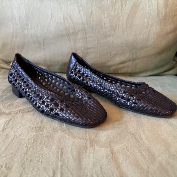 Carmela Black Leather Weave Ballet Flats (37) - Picture 1 of 8